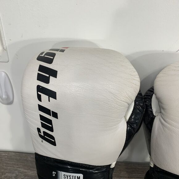 Fighting S2 System White Boxing Gloves 16oz - Picture 5 of 15